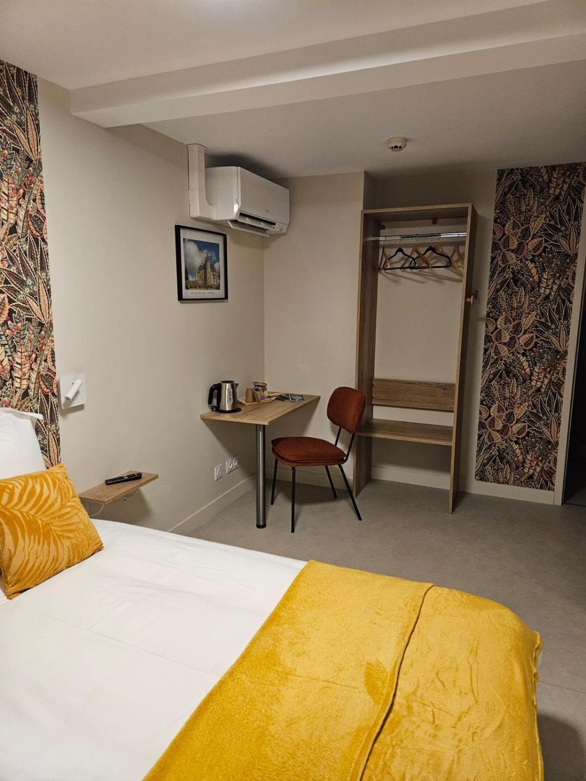 Auberge Du Prieure Saint-Angel  Ngoại thất bức ảnh